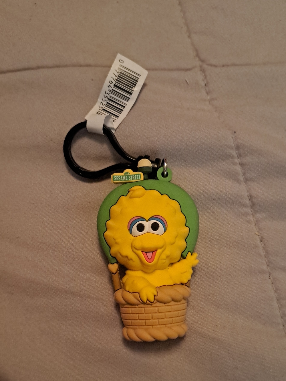Sesame Street Big Bird Keychain in Yellow and Green